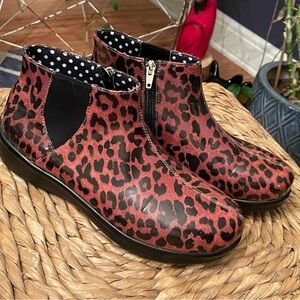 Alegria Climatease Leopard Boot